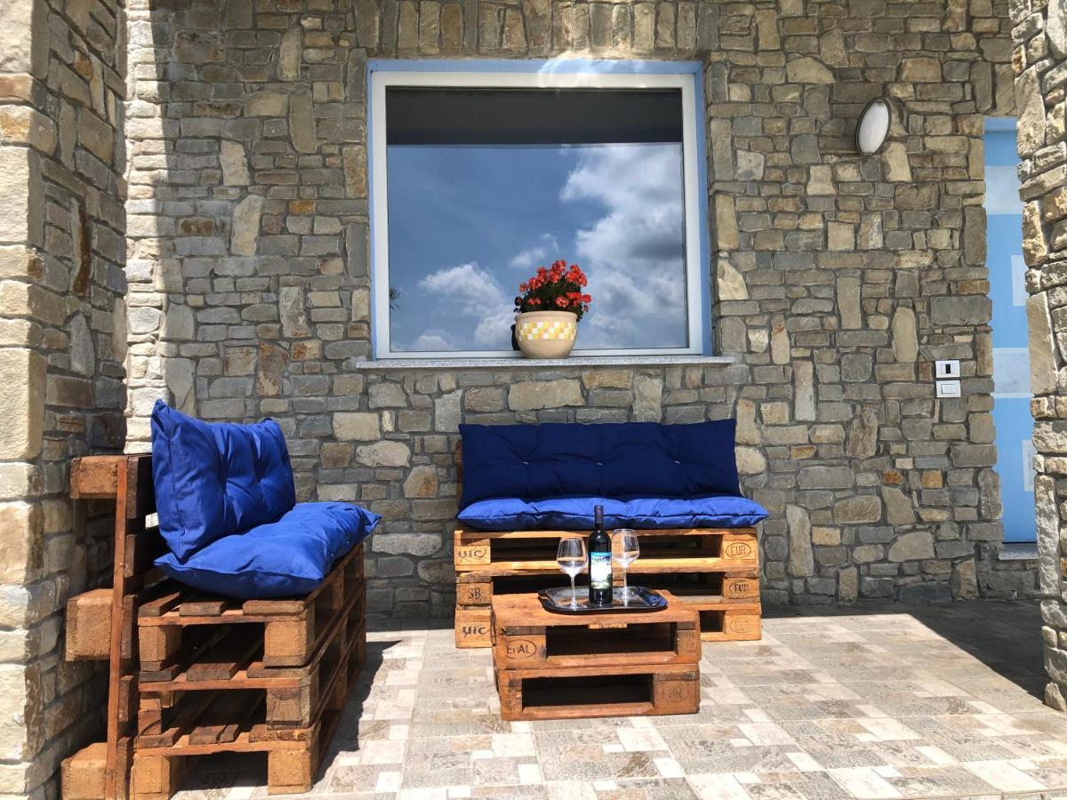 Apartamento La Casa Blu Montegrosso dʼAsti Exterior foto