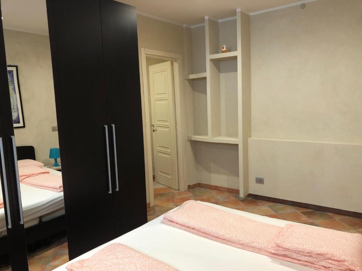 Apartamento La Casa Blu Montegrosso dʼAsti Exterior foto