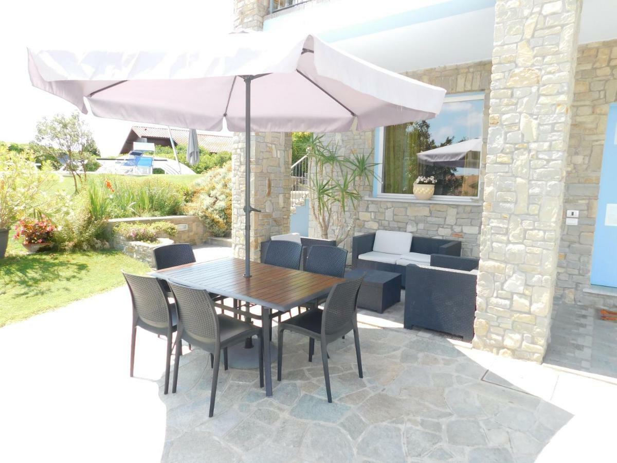 Apartamento La Casa Blu Montegrosso dʼAsti Exterior foto
